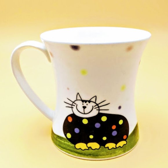SMILING CAT MUG W/MULTI COLORED DOTS*FINE BONE CHINA MUG - Picture 3 of 5